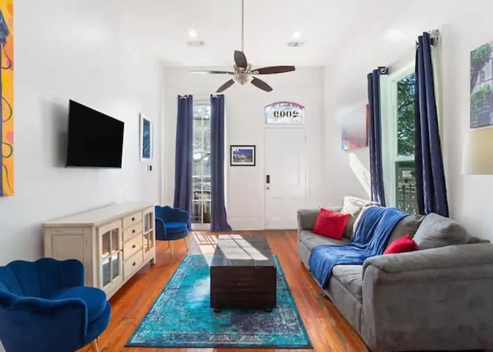 Freshly Renovated Home Near The French Quarter